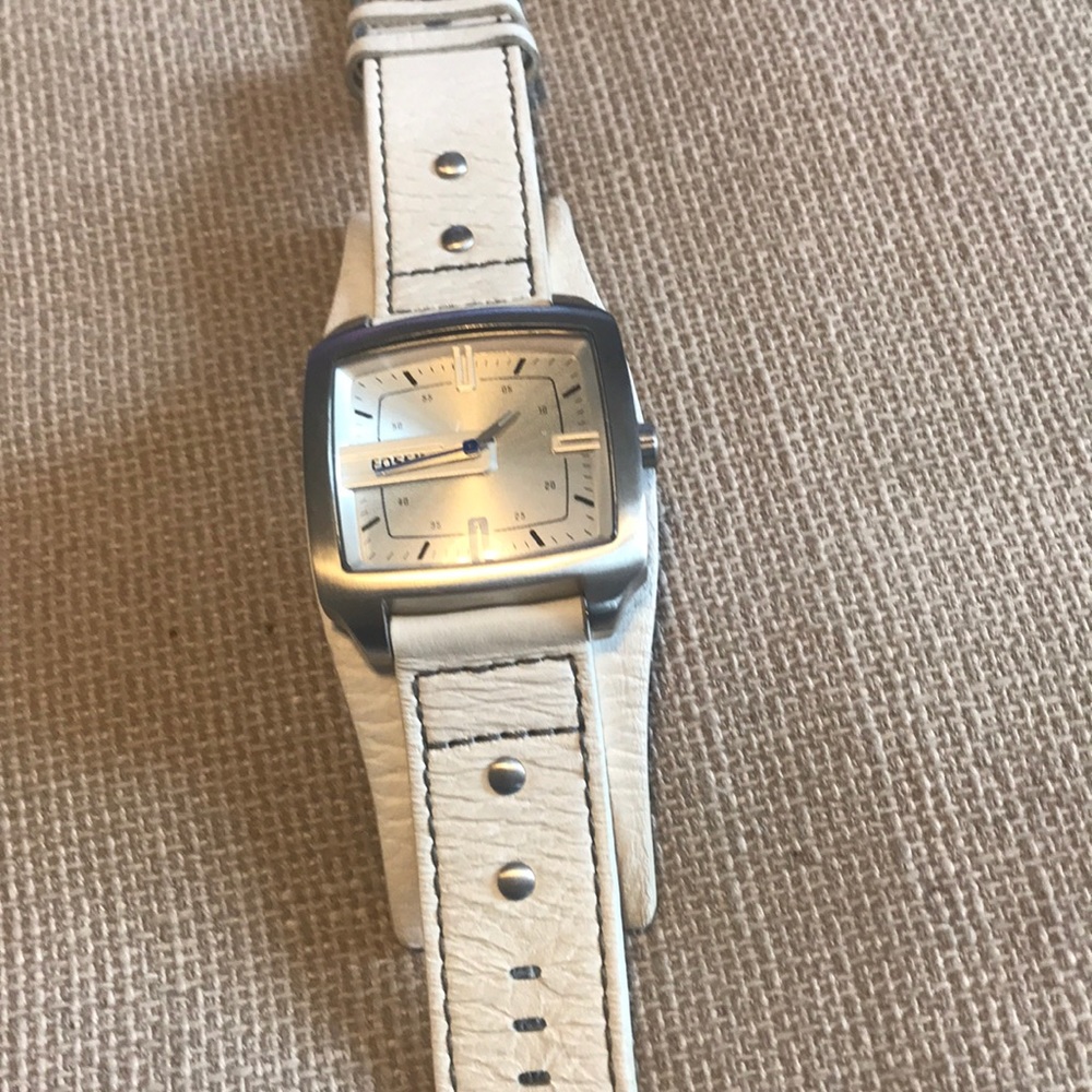 Fossil Men’s watch. Genuine leather